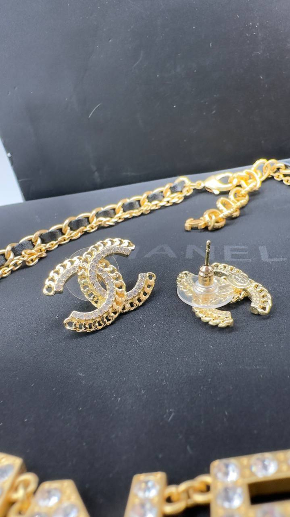 Серьги CHANEL