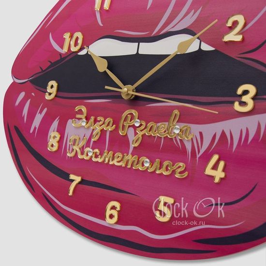 Настенные часы "Губы"