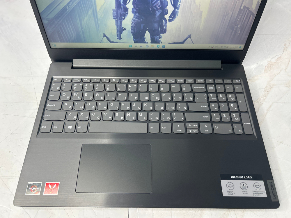 Ноутбук Lenovo ideapad L340-15API. Конфигурация: AMD Ryzen 3 3200U 2.6 ГГц/8 ГБ/256 ГБ SSD/AMD Radeon Vega 3/Free DOS/15.6"/1920x1080 пикс./C1