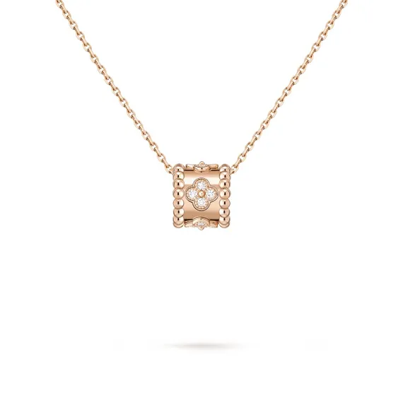 Подвеска Van Cleef &amp; Arpels Perlee clovers