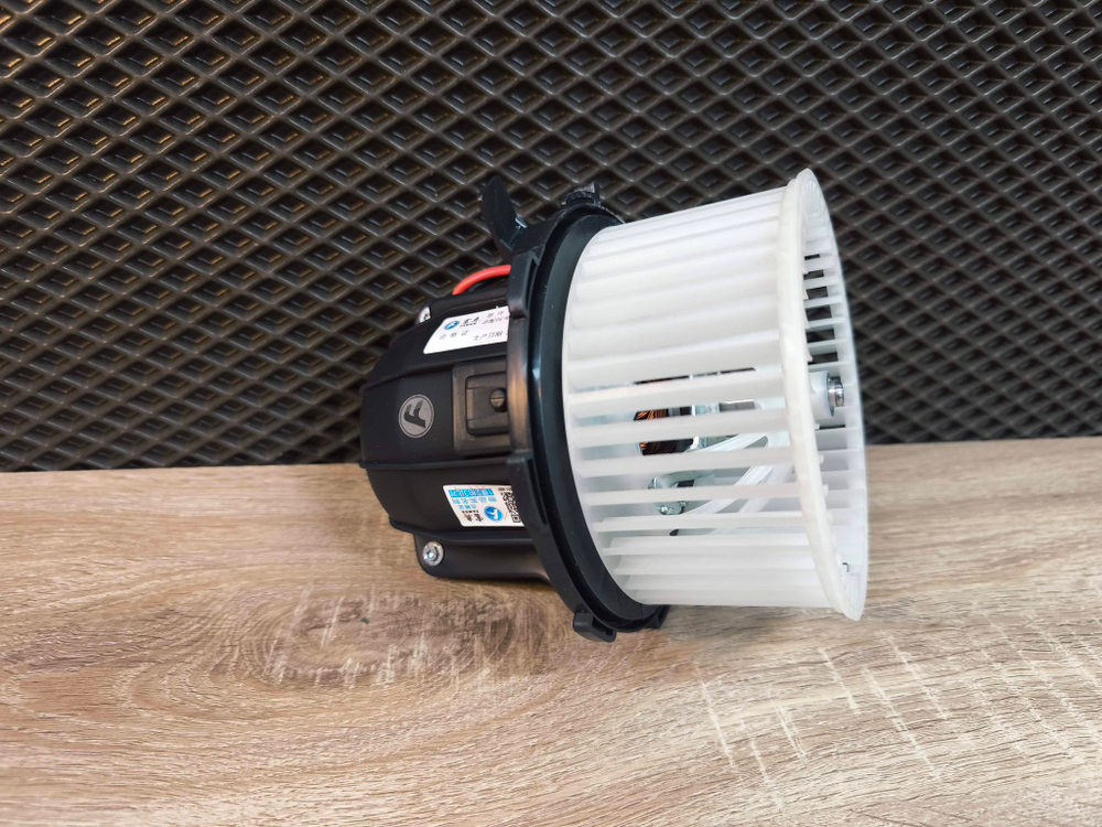 Вентилятор отопителя салона  Аudi a4 b8 a5  q5 8r FAWER