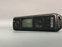 Meike MK-A6500 PRO