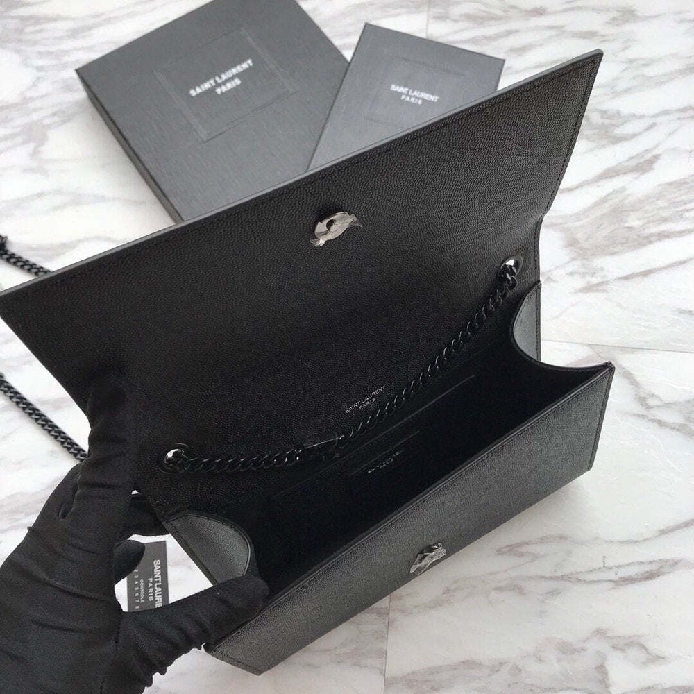 Yves Saint Laurent Kate 24 cm