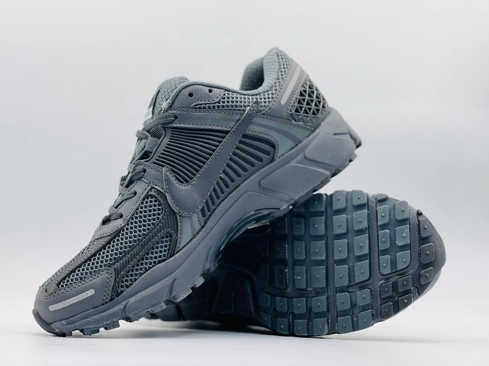 Кроссовки мужские Nike Air Zoom Vomero 5 Cobblestone