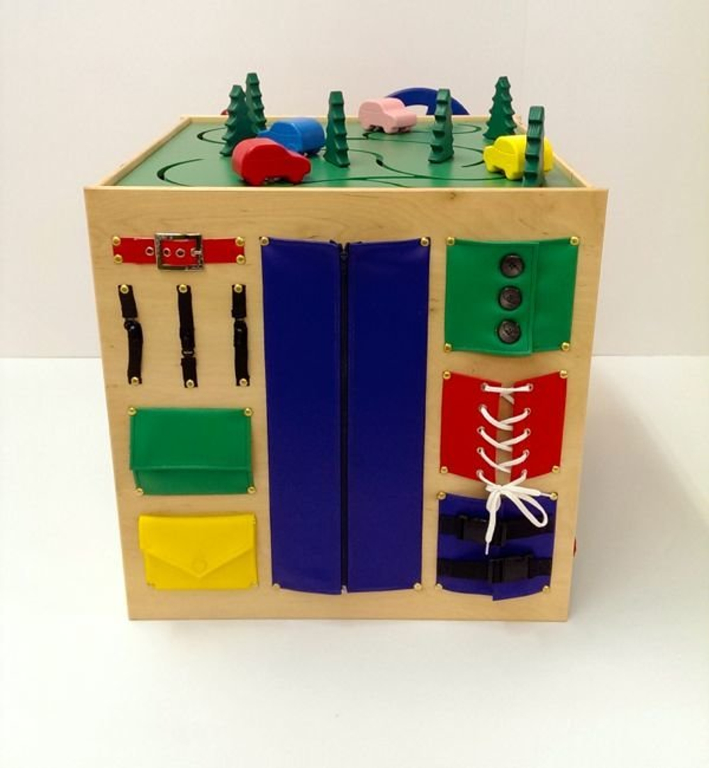 Развивающий кубик