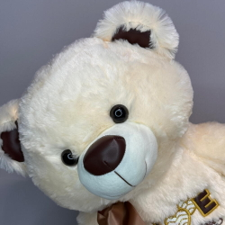 Медведь с бантом