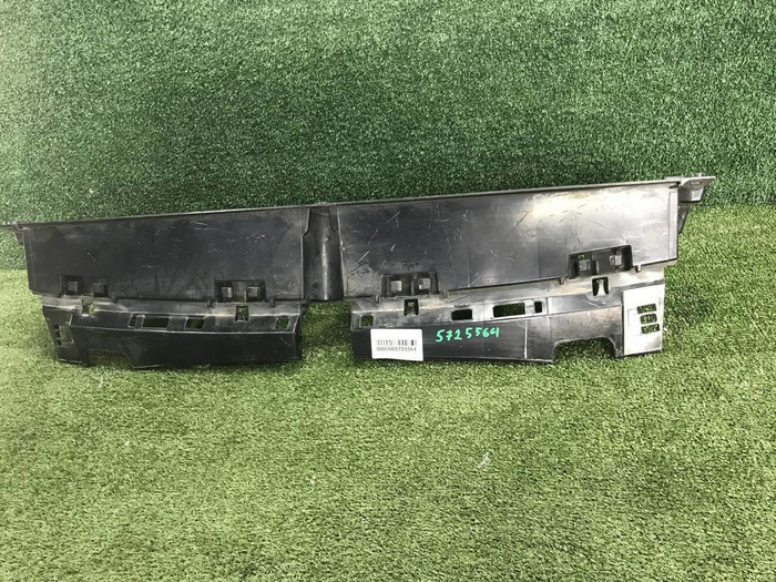 Кронштейн заднего бампера BMW X5 F15 (2013-2018)