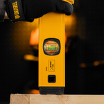 Уровень алюминиевый, магнит, фрезерованный, 3 глазка (1 зеркал.) 0,5 мм/м, 800 мм Denzel