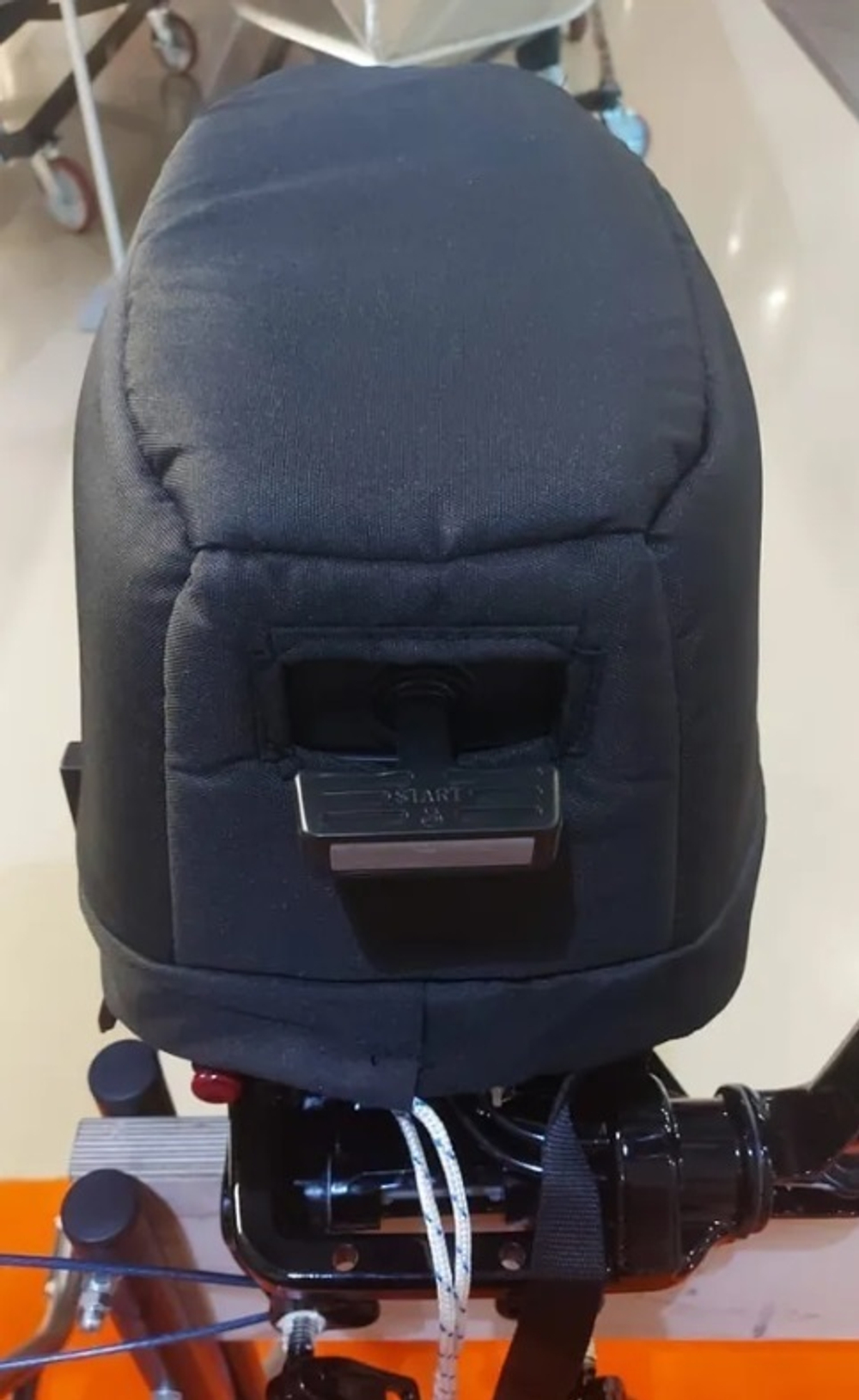 Чехол колпака Tohatsu M 9.8 черный