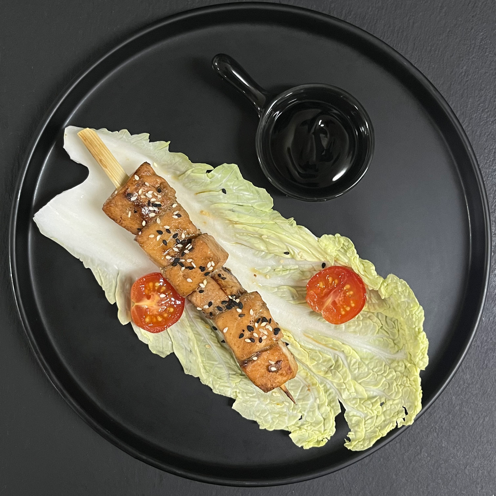 Шашлычки на шпажке с лососем