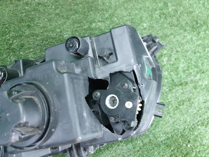 ПТФ левая Kia Cerato 4 (2021-н.в.)