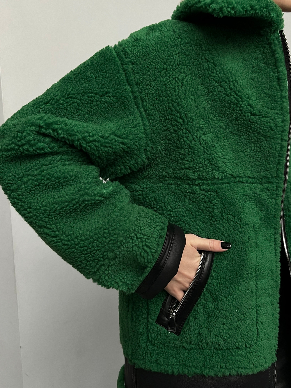 Дубленка двусторонняя зеленая