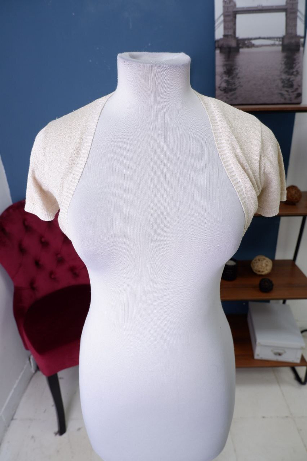 Болеро Oggi с люрексом 40 размер