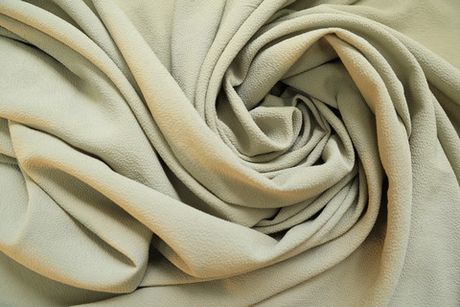 Креп плательный "Кубик" серо-бежевый