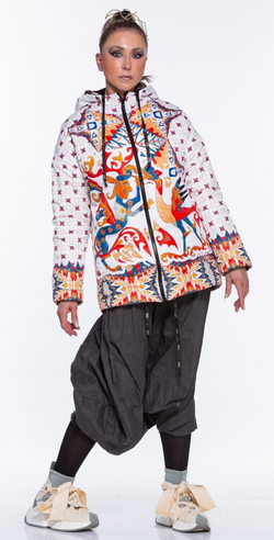 Двусторонняя куртка "Будни и праздник", по мотивам абстрактной живописи Василия Кандинского и древнего скифского ковра