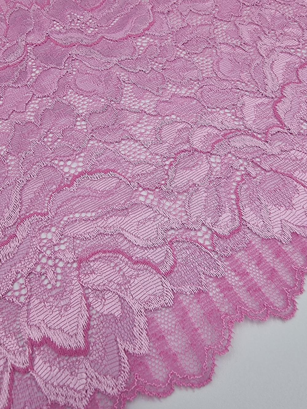 Кружево эластичное розовое К810 23 см (Япония)