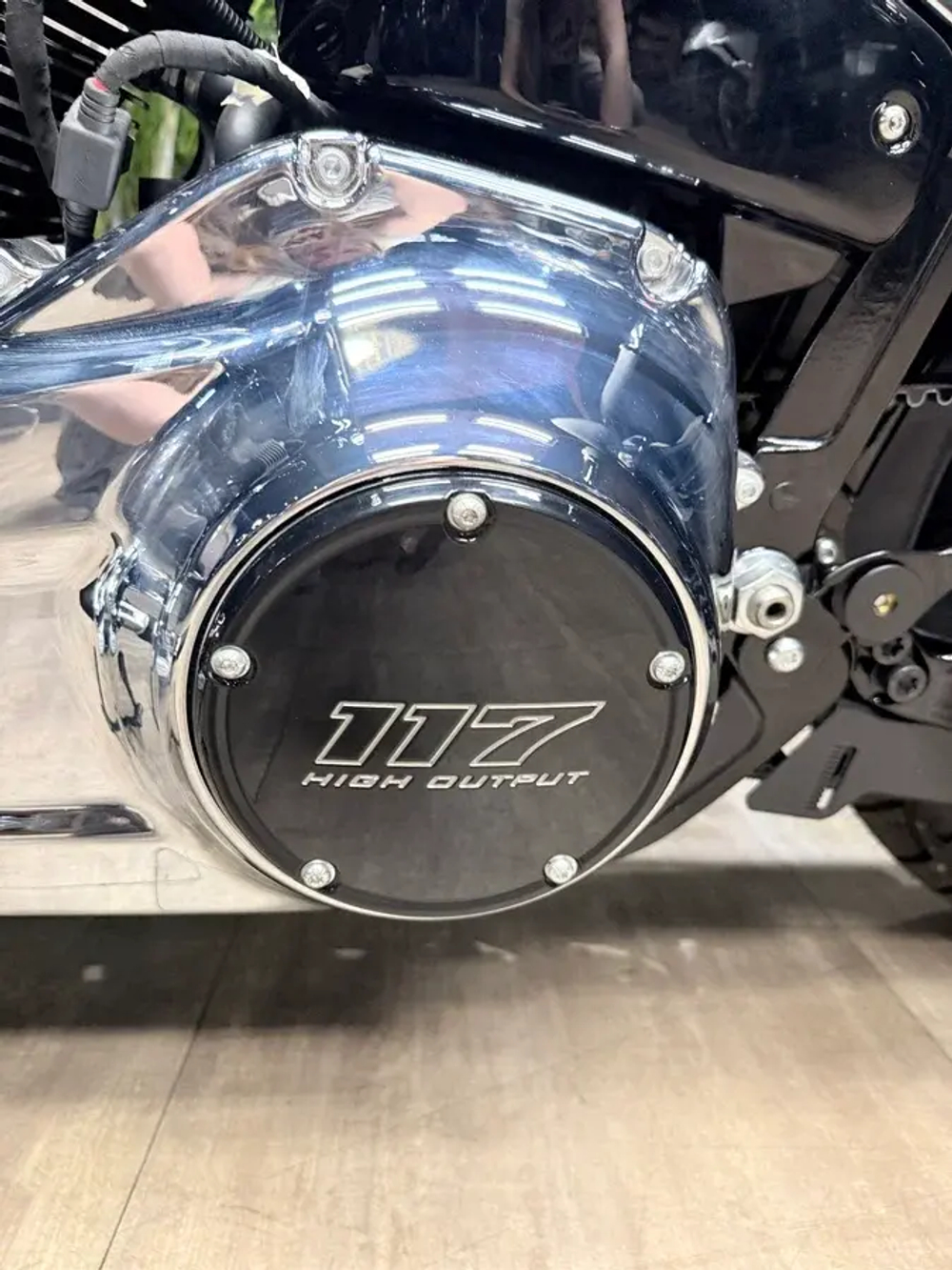 Harley-Davidson Low Rider ST (Black/Chrome) 2025