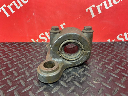 Кронштейн стабилизатора переднего