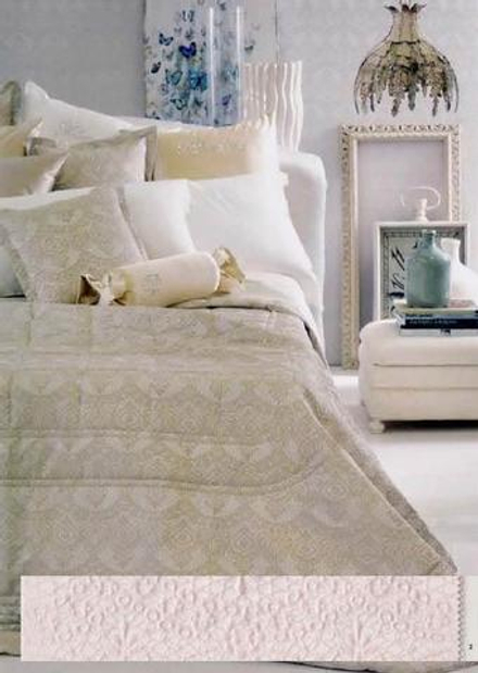 Подушка декоративная 42х42 Blumarine Marlu розовая