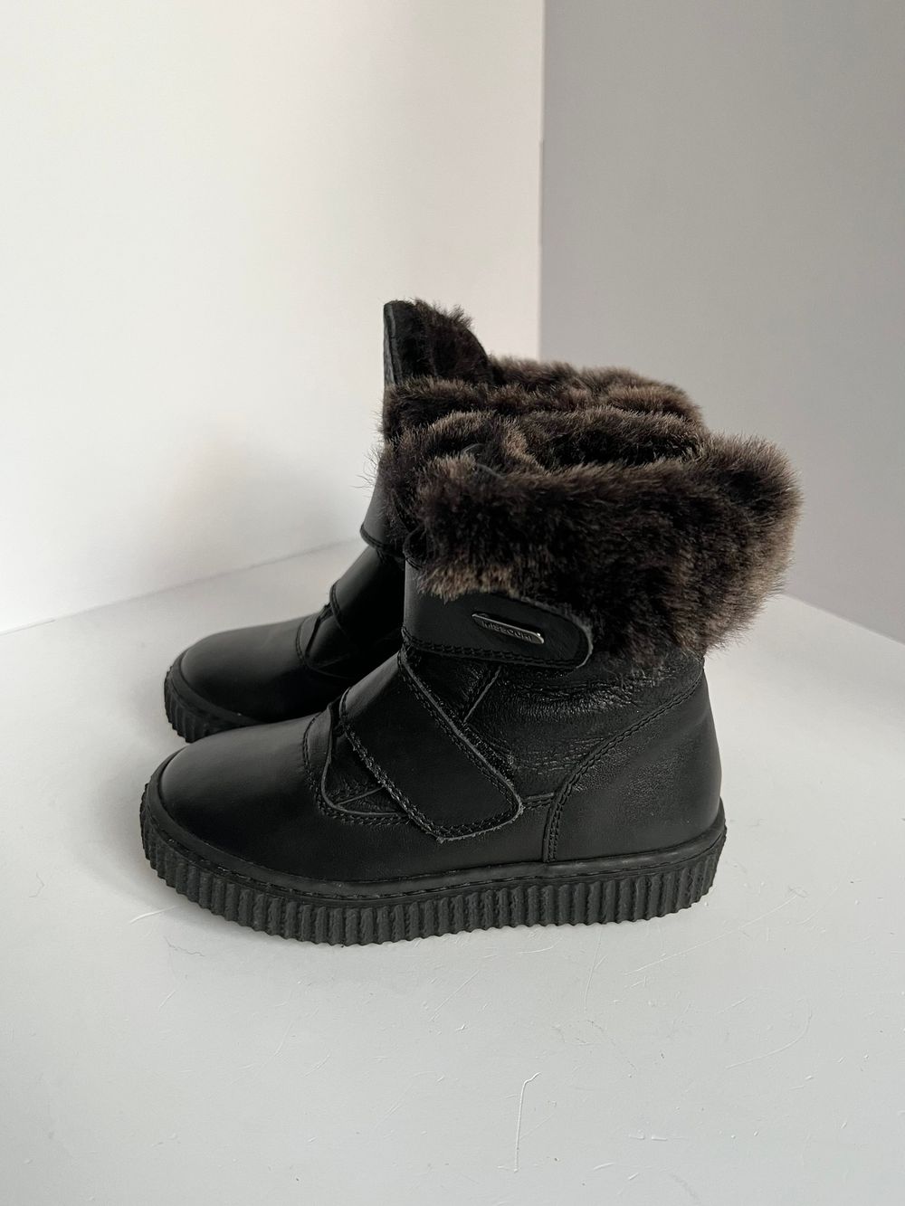 Ботинки Missouri новые, 24