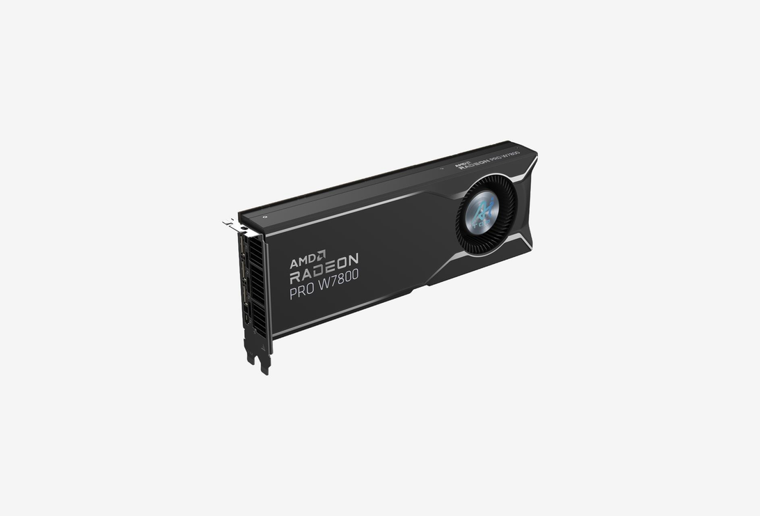 W7800 AI TOP 32G_0425819120340
