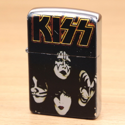 Зажигалка KISS (шелкография)