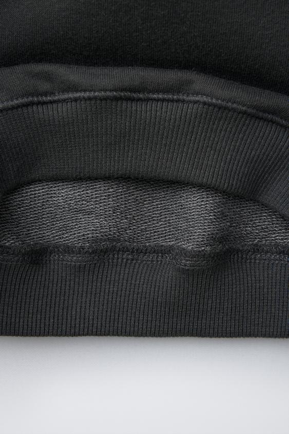 ZARA ОДНОТОННАЯ ТОЛСТОВКА С ЛЕГИНСАМИ В РУБЧИК, АНТРАЦИТОВО-СЕРЫЙ