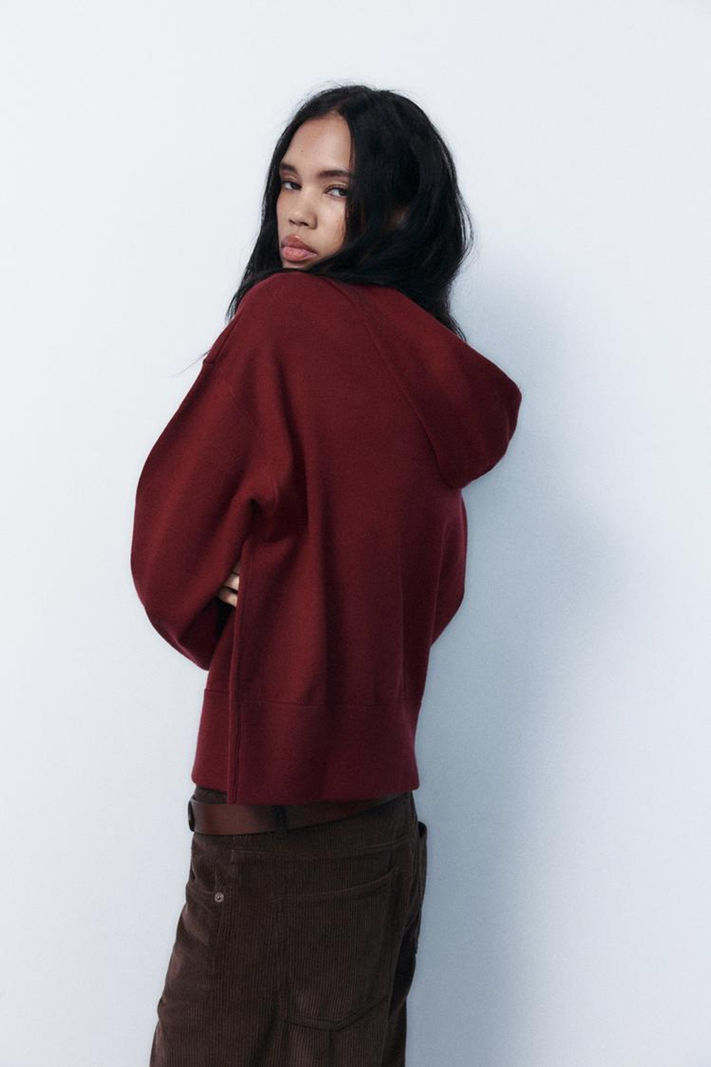 ZARA ХУДИ, ЦВЕТ БУРГУНДСКОГО ВИНА