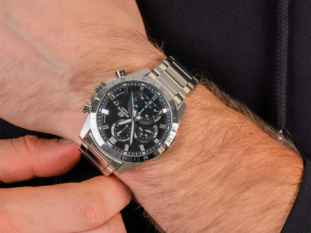 Часы Casio EFR-571D-1AVUEF