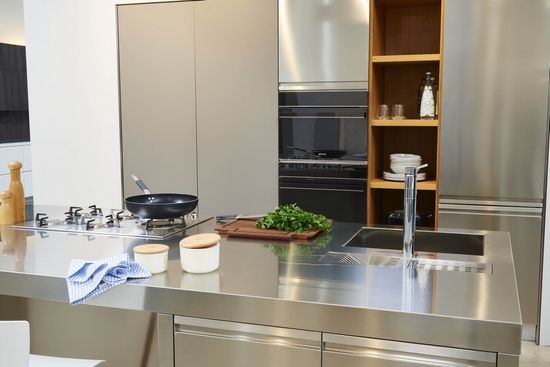 Электрический духовой шкаф Smeg SFP6604NXE