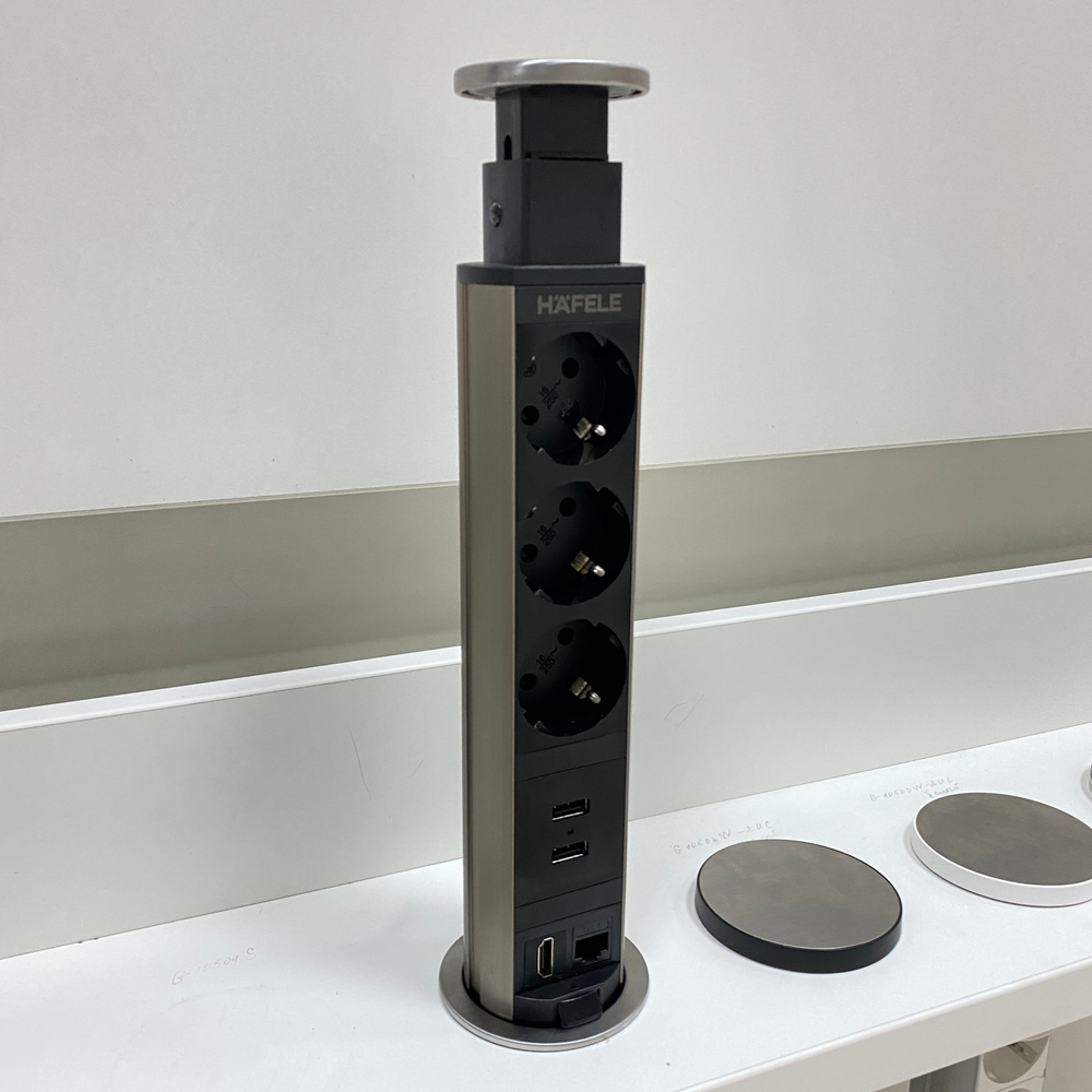 Розетка выдвижная 105S (3 EURO + 2 USB-A + 1 RJ-45 (Ethernet) + 1 HDMI), Ø 60 мм, сталь/черная