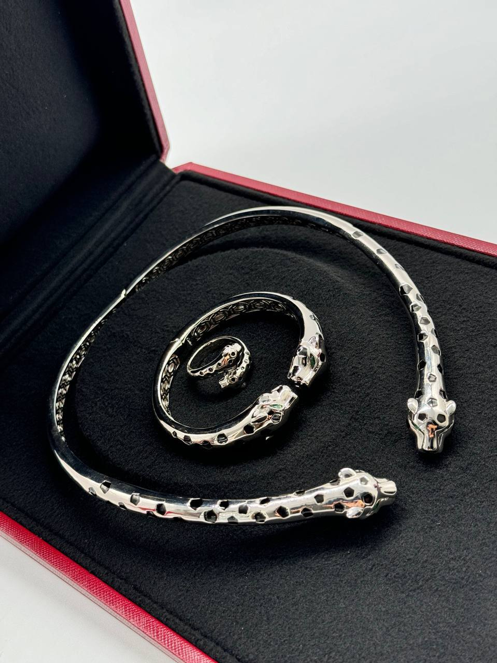 Колье Cartier
