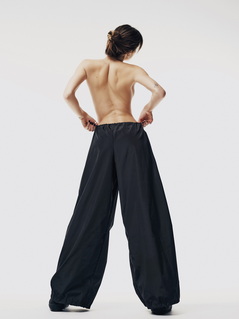 Baggy Trousers [Black]