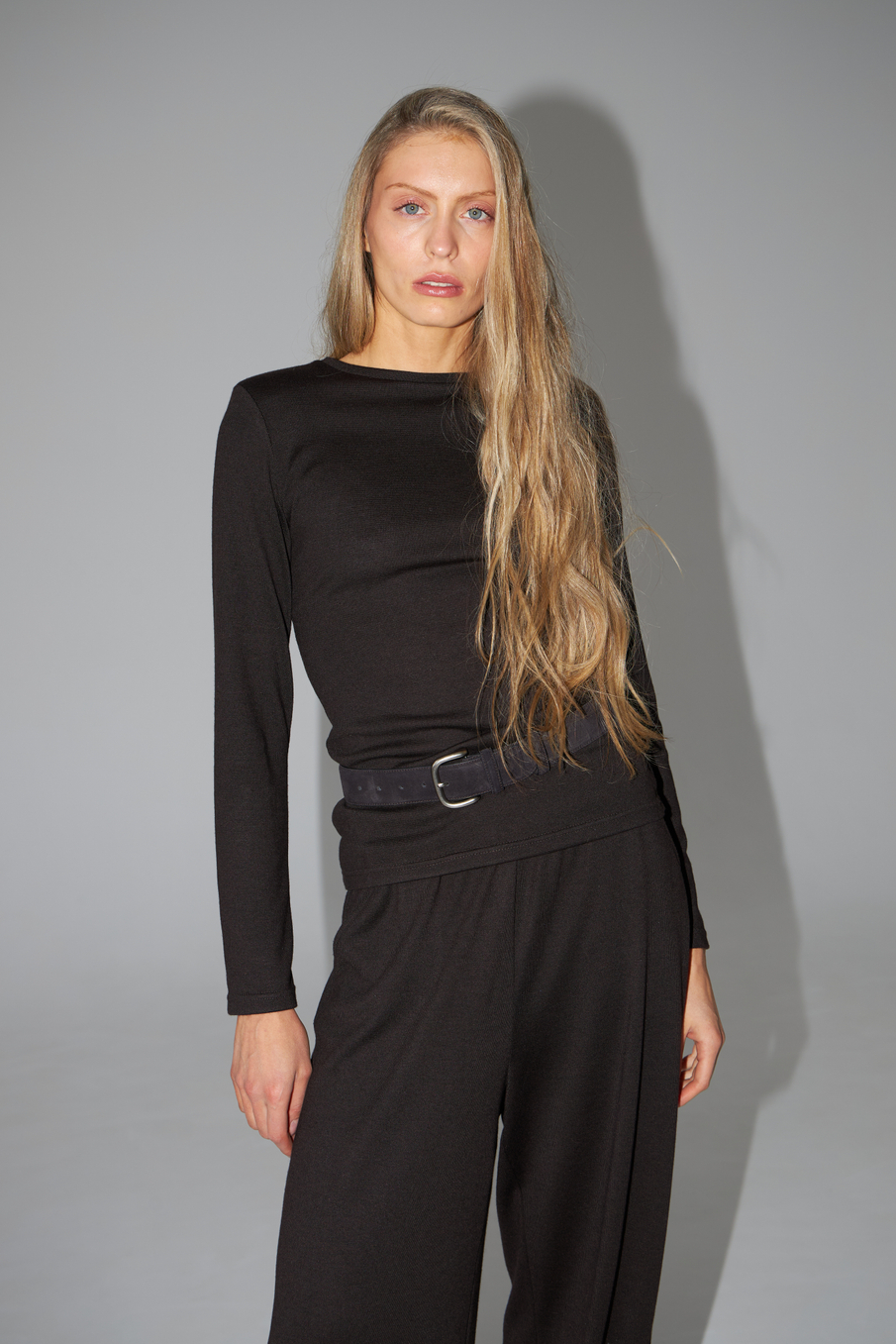 Лонгслив облегающий из тонкой шерсти