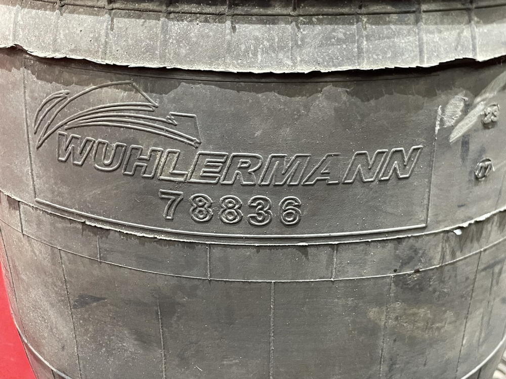 Подушка пневмоподвески задняя 2023г