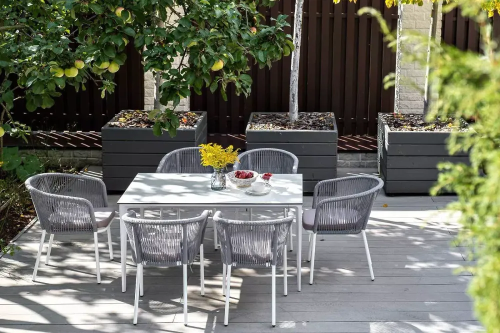 "Малага" обеденная группа на 6 персон со стульями "Марсель", каркас белый, роуп светло-серый