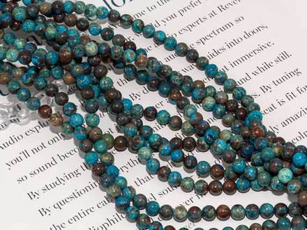 Нить бусин из тонированной яшмы 6,5мм