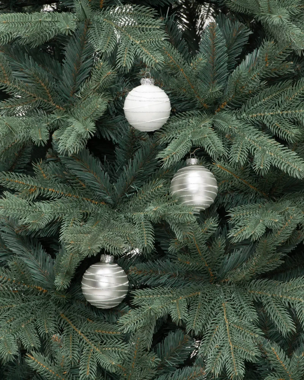 Искусственная елка Кремлевская голубая 270 см., Литая хвоя+ПВХ, ЕлкиТорг (19270)