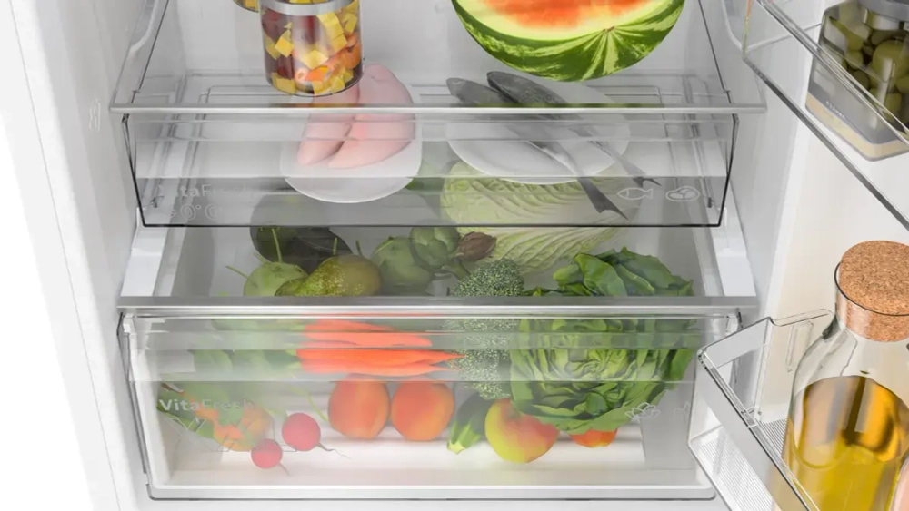 Двухкамерный холодильник Bosch KGN497WDF