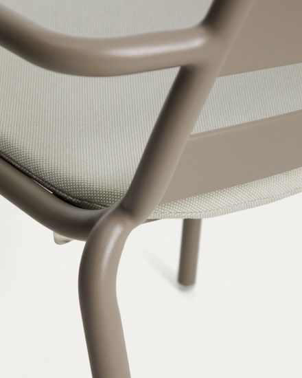 Уличный стул Joncols из алюминия с отделкой цвета таупе