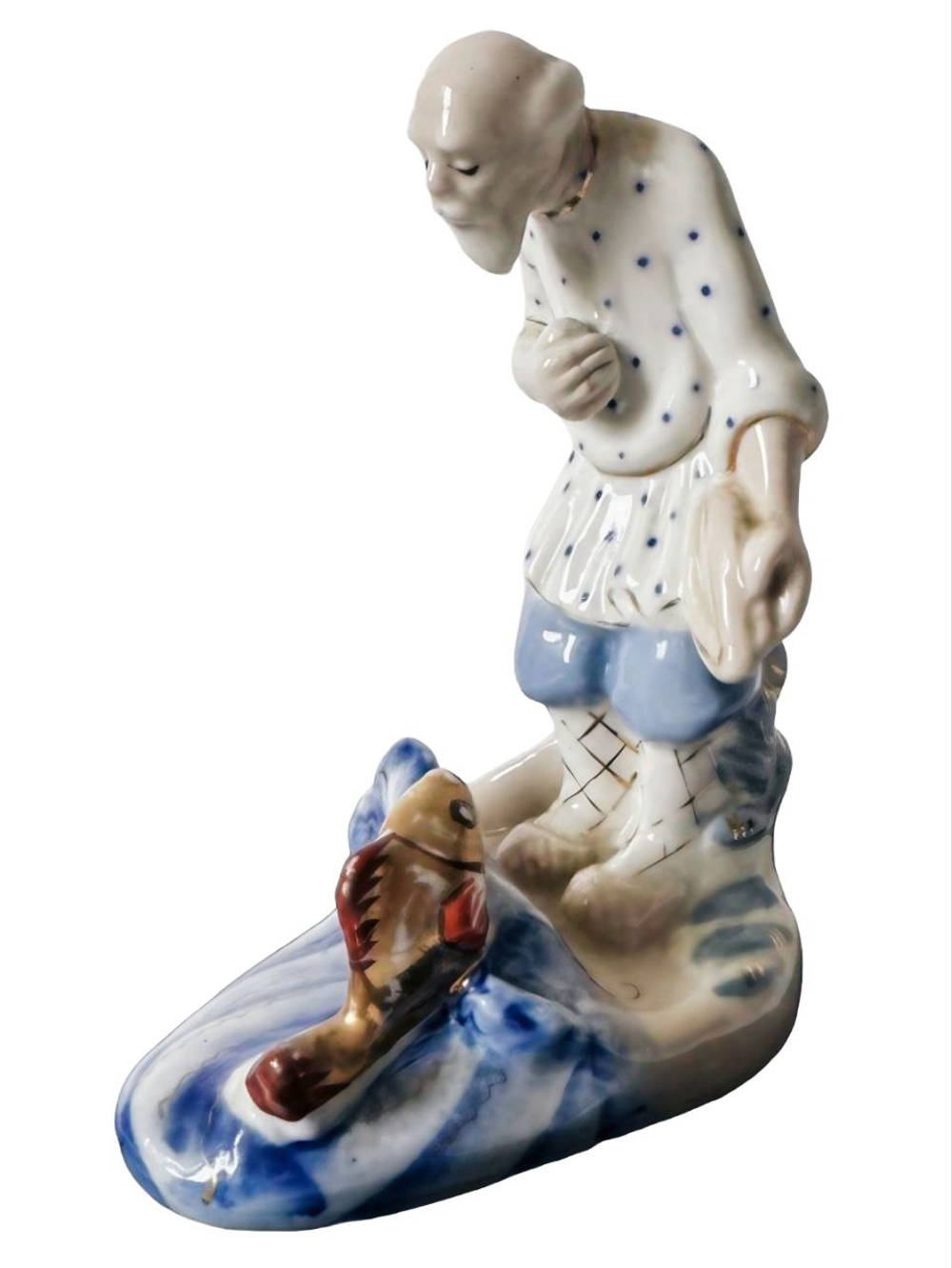 Фарфоровая статуэтка "Старик и золотая рыбка" Гжель