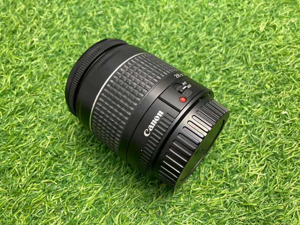 Canon EF 28-80mm 3.5-5.6 II