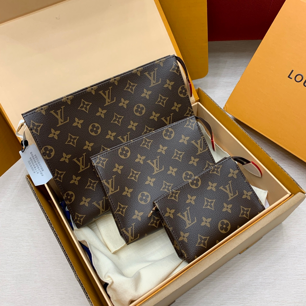 Louis Vuitton Trio Toilet Pouch