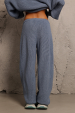 Брюки вязаные