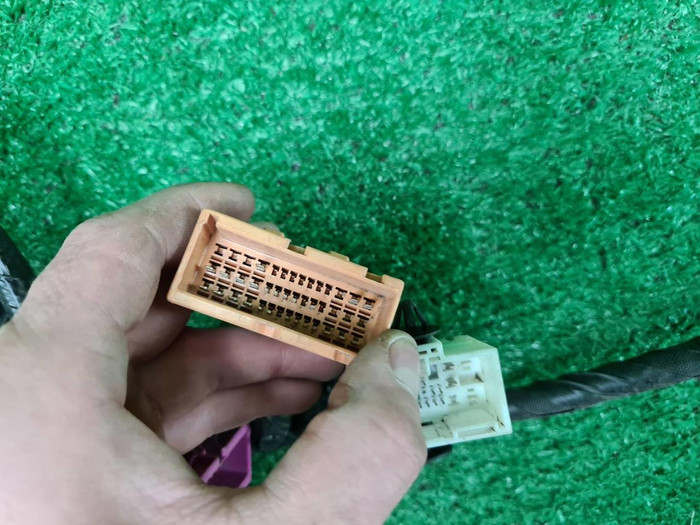 Проводка моторного отсека Geely Coolray (19-нв)