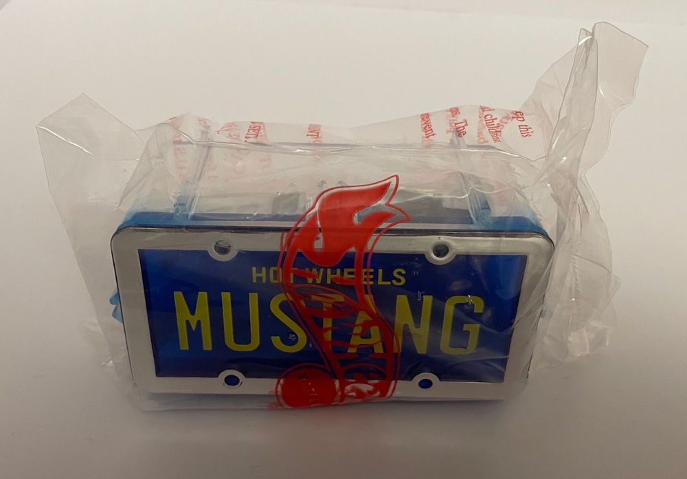 Hot Wheels Avon Park'n'Plate '68 Mustang (1998)