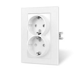 Розетка двухместная скрытой установки 16А, 250В с заземлением, со шторками, 2 гнезда, белая серия