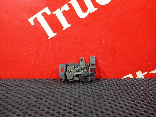 Замок инструментального ящика