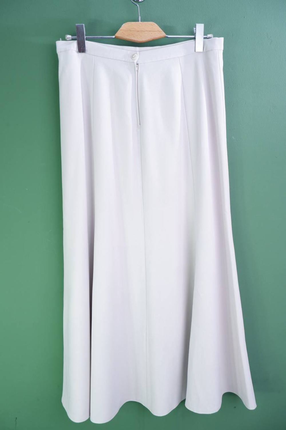 Юбка для стильных образов, когда лето проходит в городе, 50 размер