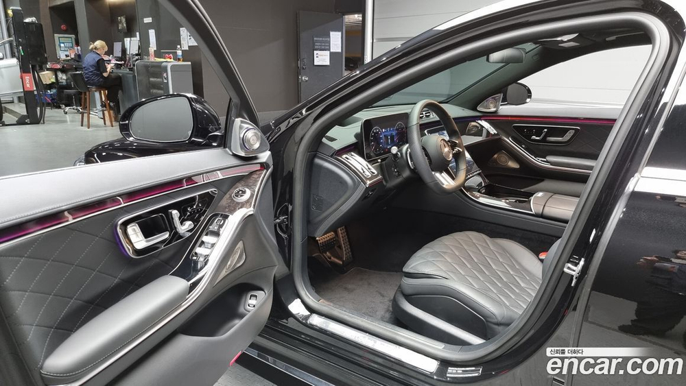 Mercedes-Benz S-Class W223 S500L 4MATIC (08.2022)